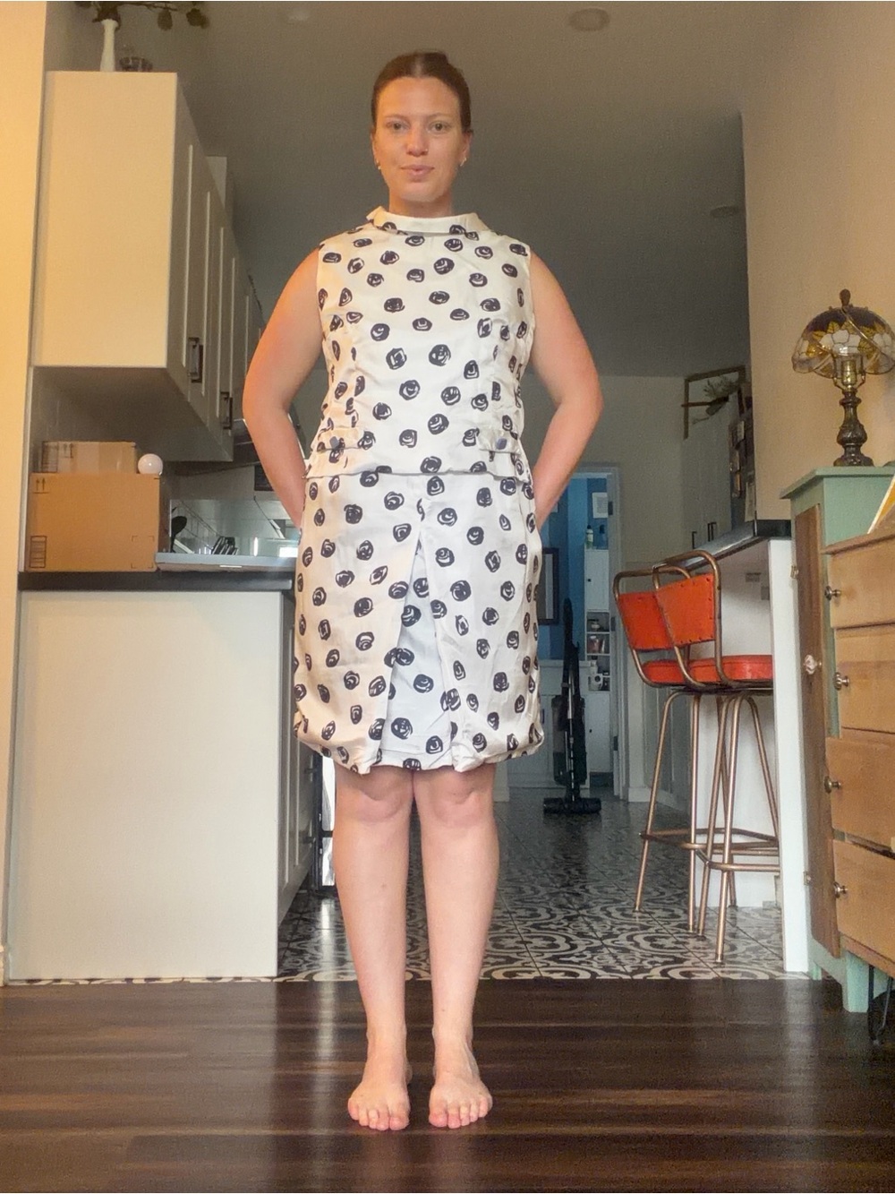 Vintage White Ivory 2 piece dress with dark purple flower pattern with buttons - Picture 11 of 17